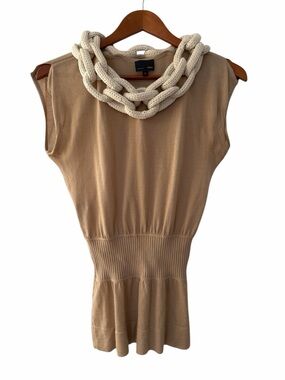 Fendi kashimier knit blouse size 38 with a little of stretch